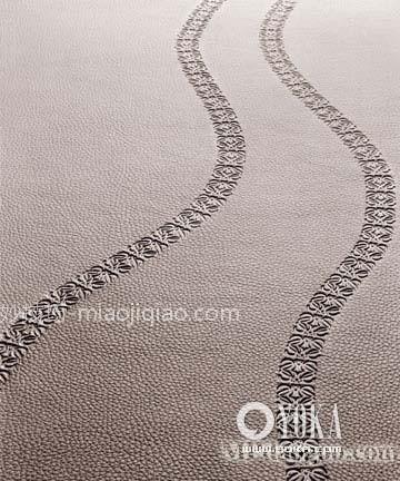 当时尚中掺和上一点艺术 