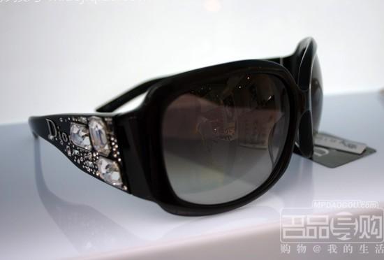 久光,2008奢华太阳镜新品展