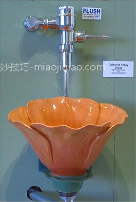 最艳丽的洗手间 