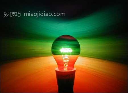 组图 五彩斑斓的灯泡 