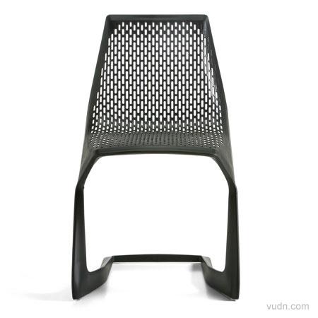 Myto塑料椅子设计 