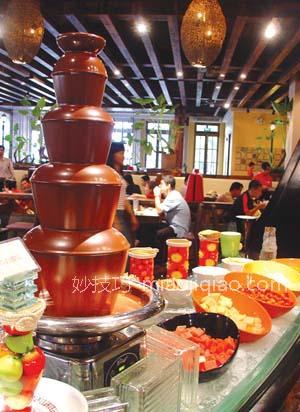 享受广州的各派美食 