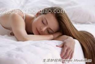 治疗失眠试试五味枸杞水 