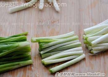 如何保存一周用量的小葱？