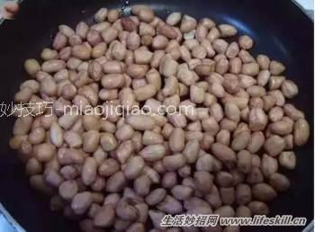 怎样炸出油亮酥脆的花生米？