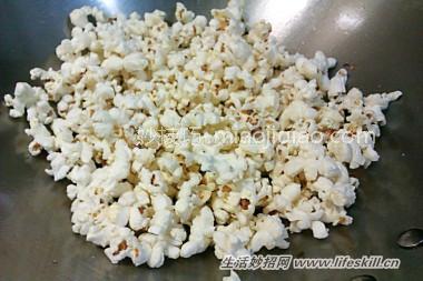 自己动手做爆米花，享受动手的乐趣！