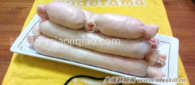 巧用饮料瓶来灌装米肠