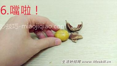 水煮的栗子巧剥皮